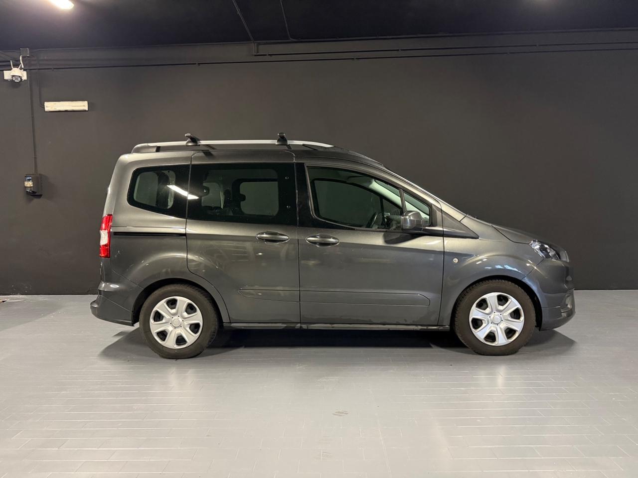 Ford Tourneo Courier 1.5 TDCI 75 CV S&S Plus