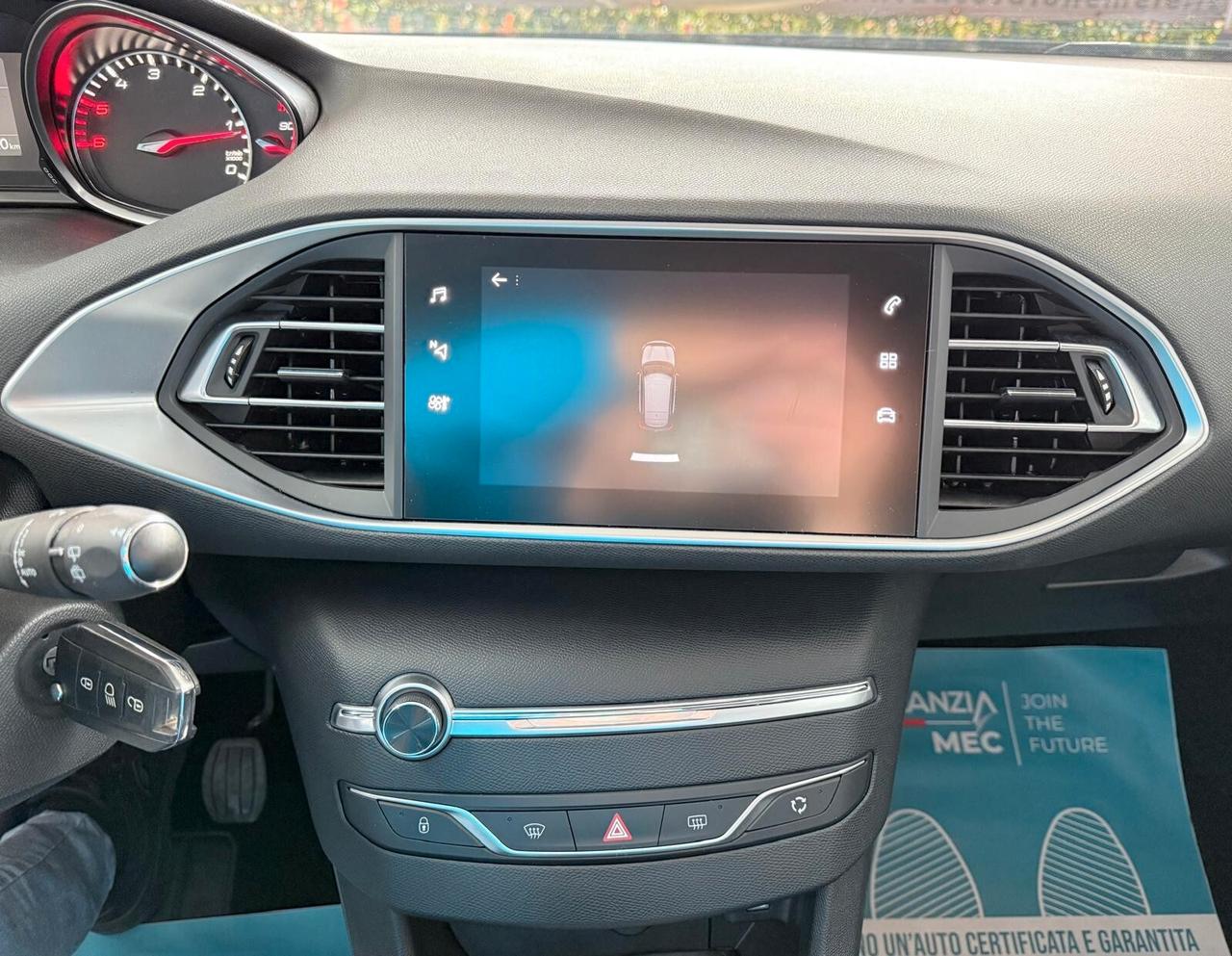 Peugeot 308 BlueHDi 130 S&S Business