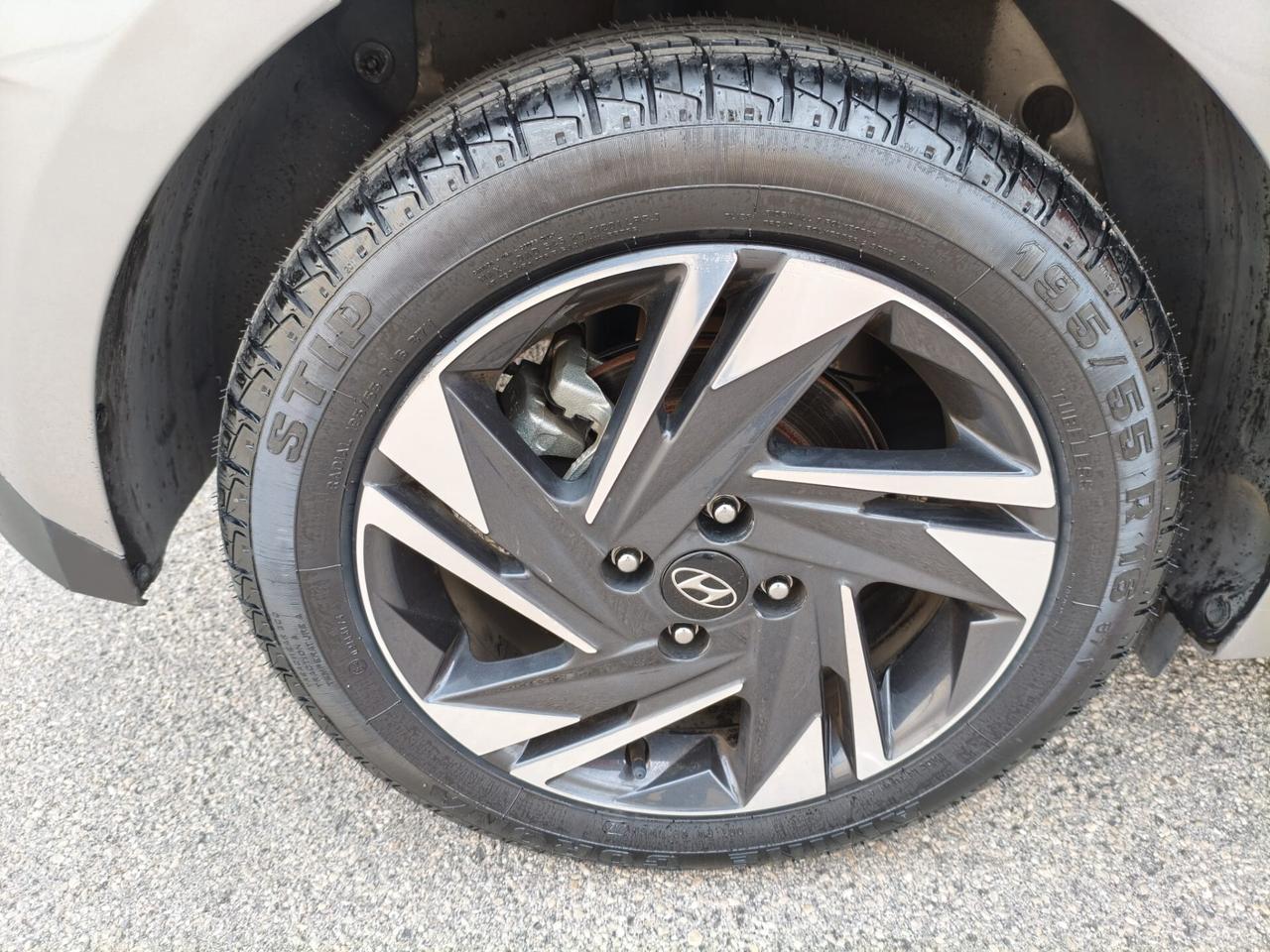 Hyundai i20 1.0 T-GDI 48V iMT Connectline