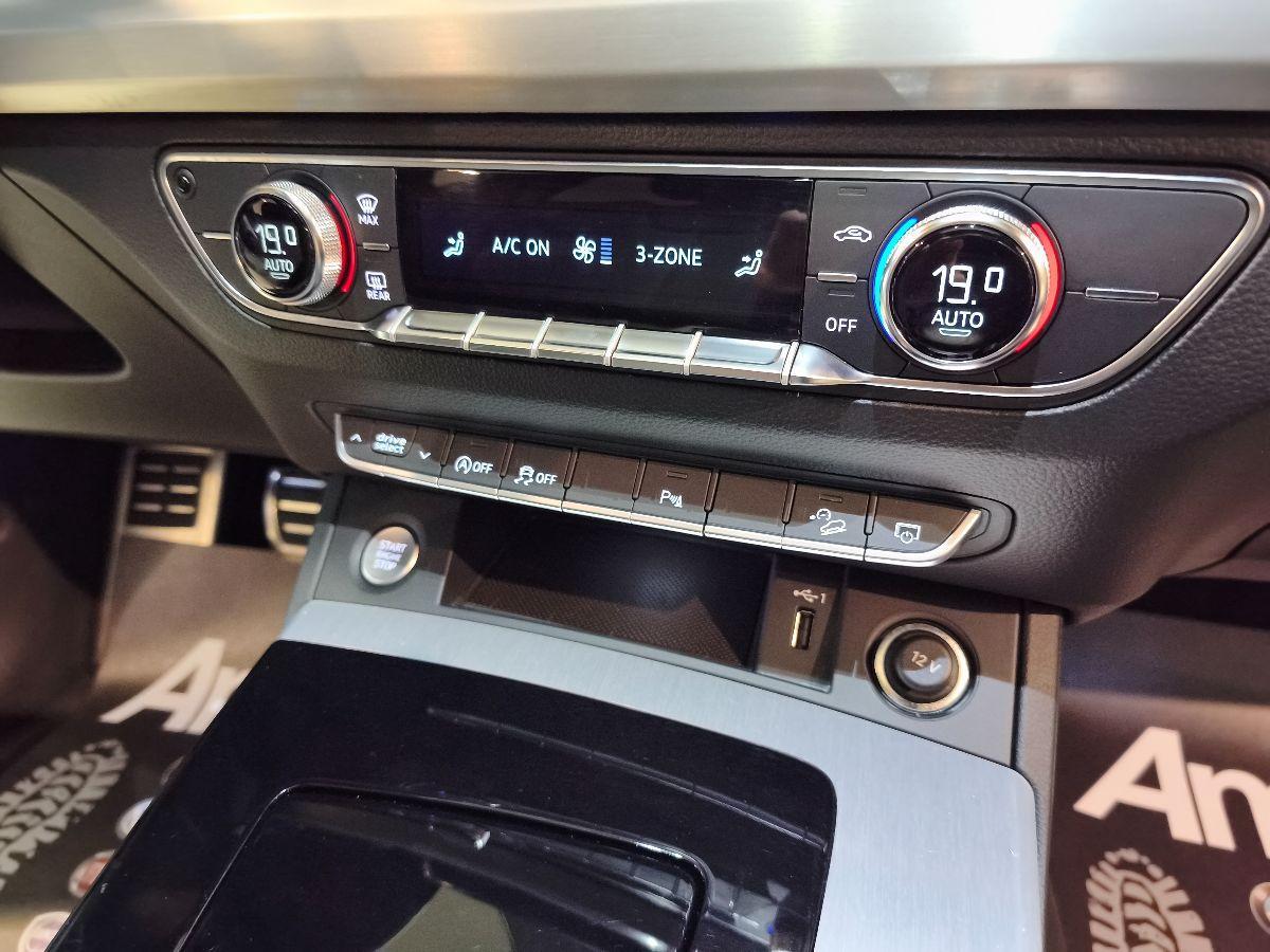 AUDI Q5 2.0 TDI quattro S-tronic S-line+TETTO+luci