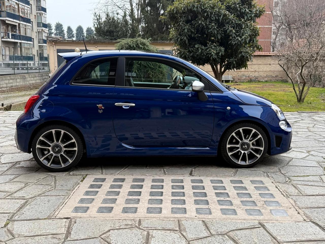 Abarth 595 1.4 Turbo T-Jet 165 CV