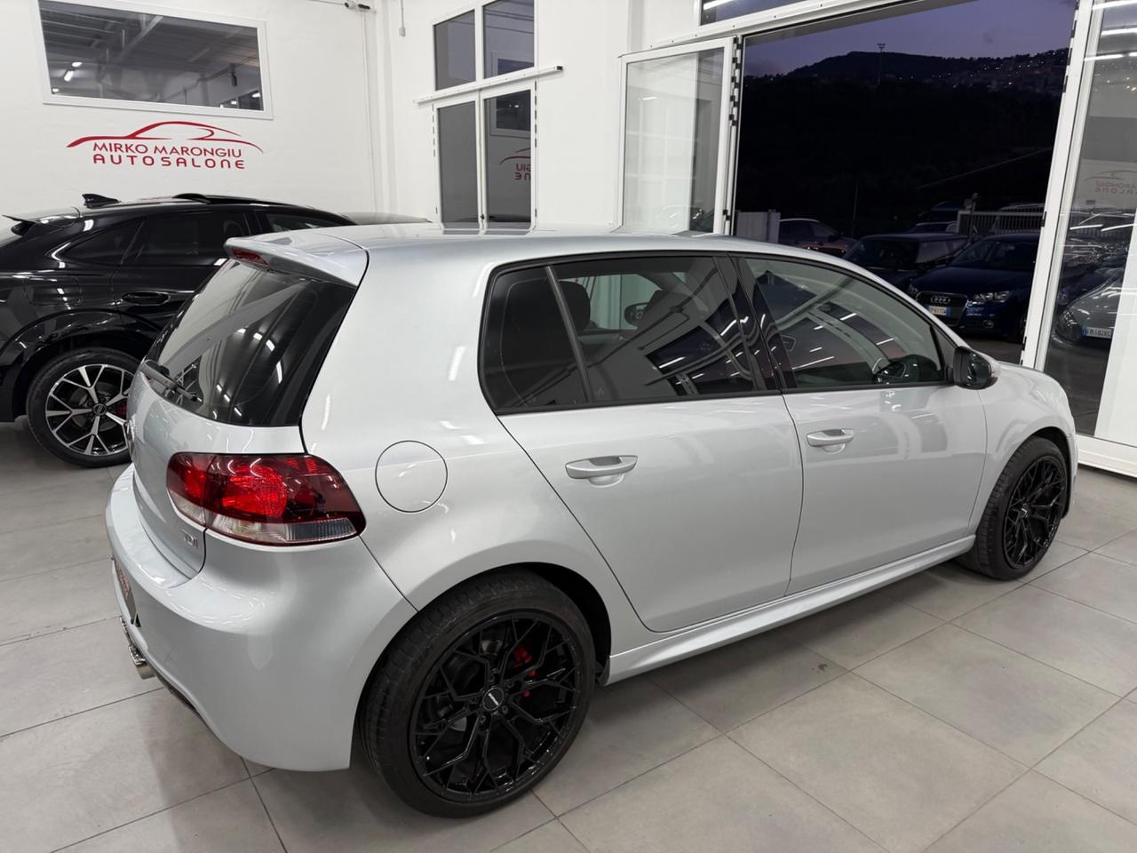 VW GOLF 6 1.6 TDI 5p. R Line FINANZIABILE