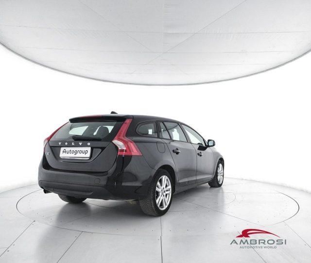 VOLVO V60 D3 Momentum - PER OPERATORI DEL SETTORE