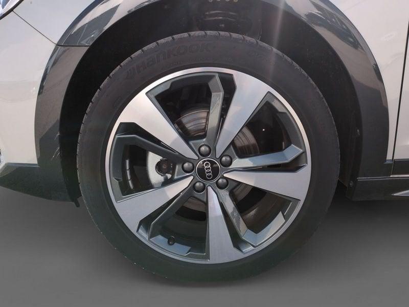 Audi A1 A1 allstreet 30 TFSI S tronic Identity Contrast