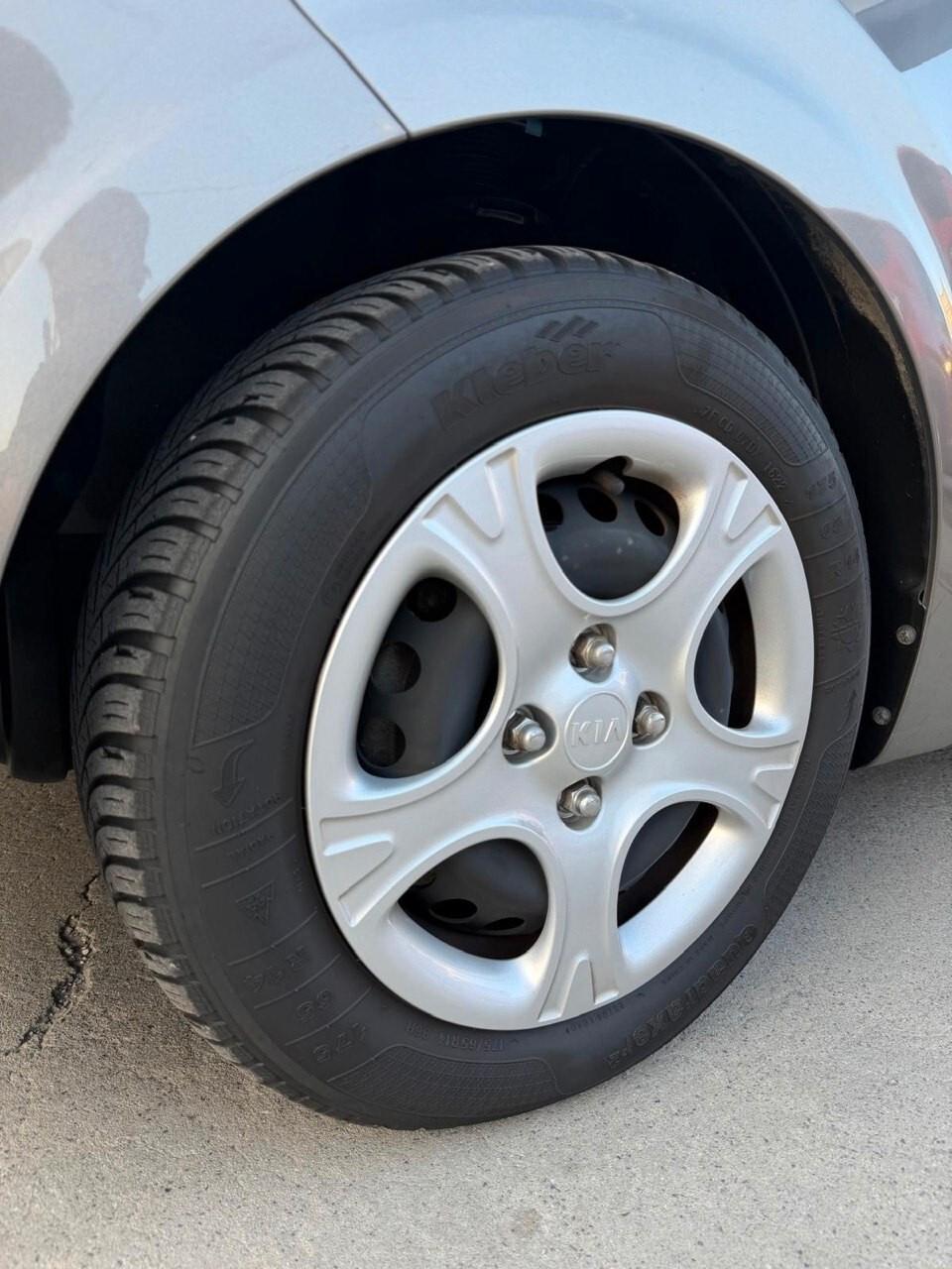 Kia Picanto 1.0 12V 5 porte Active