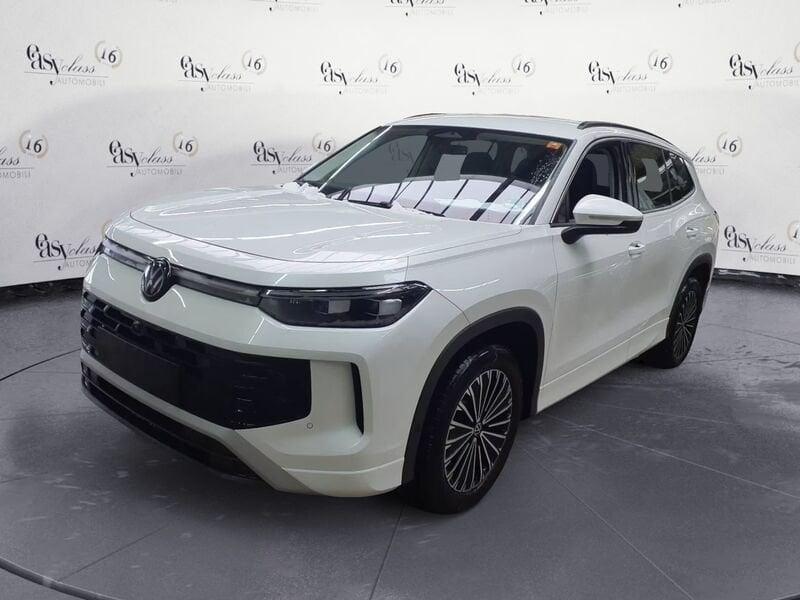 Volkswagen Tayron 1.5 eTSI ACT Life DSG Gancio CarPlay Camera LED
