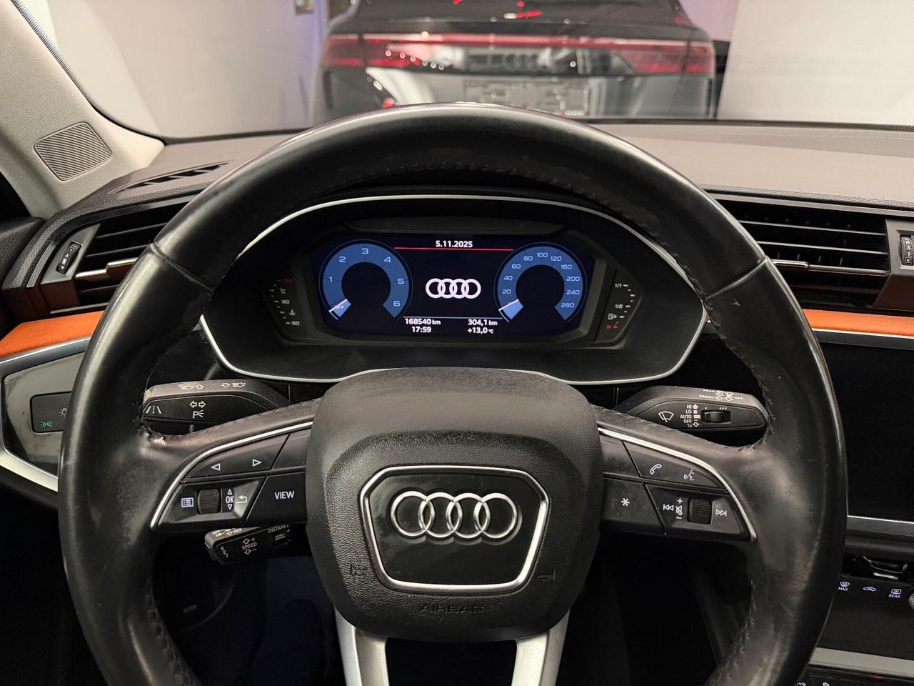 Audi Q3 35 TDI S tronic Business Advanced