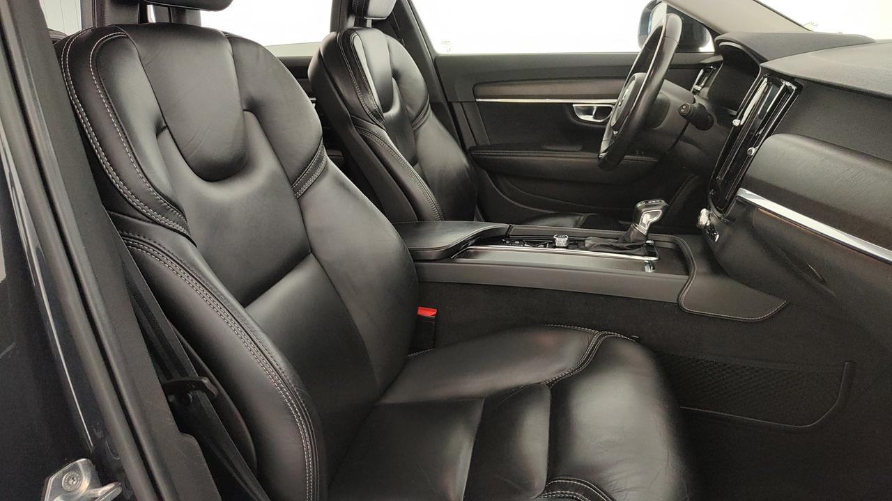 VOLVO V90 Cross Country 2.0 d5 pro awd geartronic