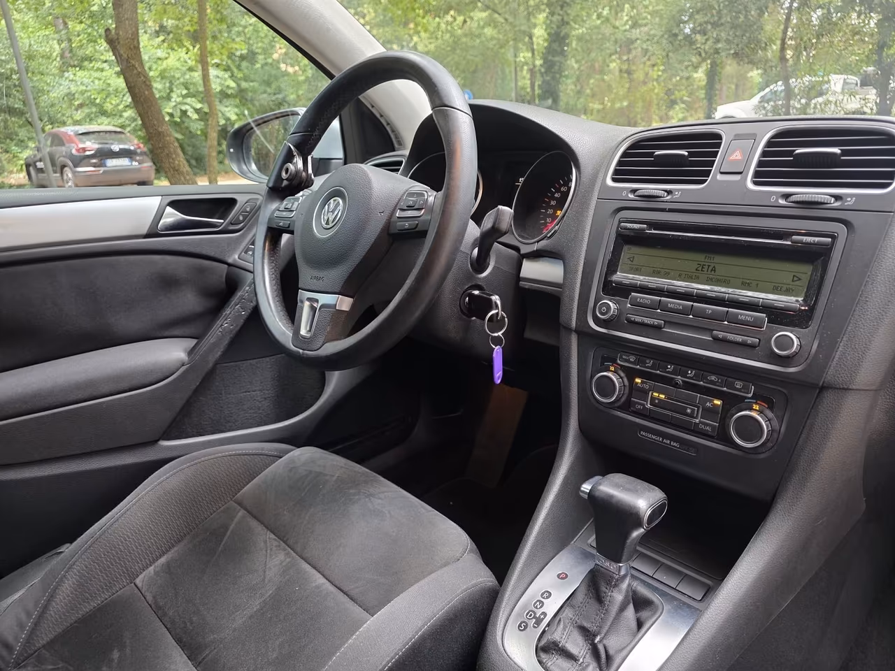 VOLKSWAGEN GOLF 6 1.6 TDI - DSG - EURO5