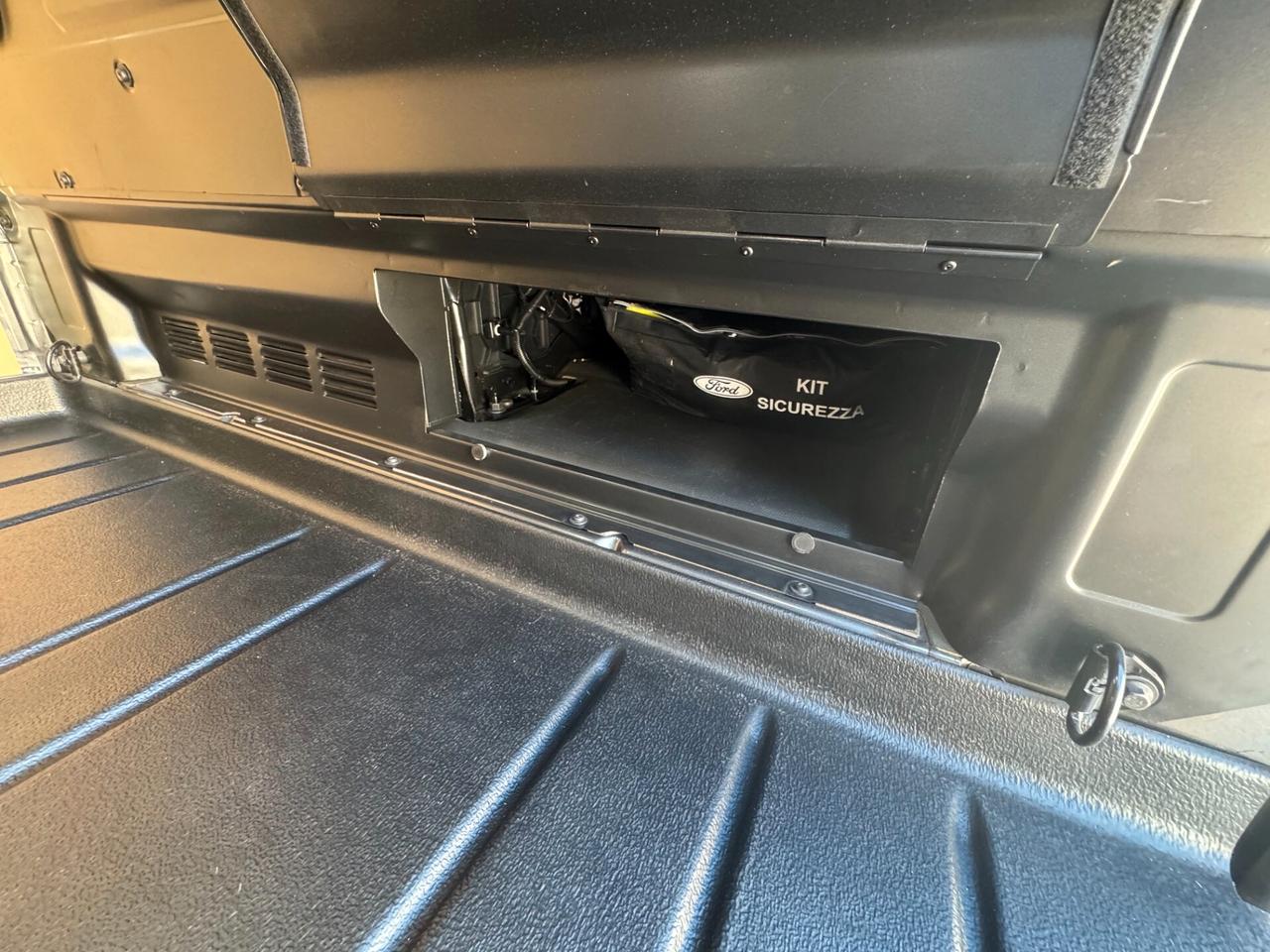 Ford Transit Custom Van Sport 2.0EcoBlue 170CV 320 PC Automatico