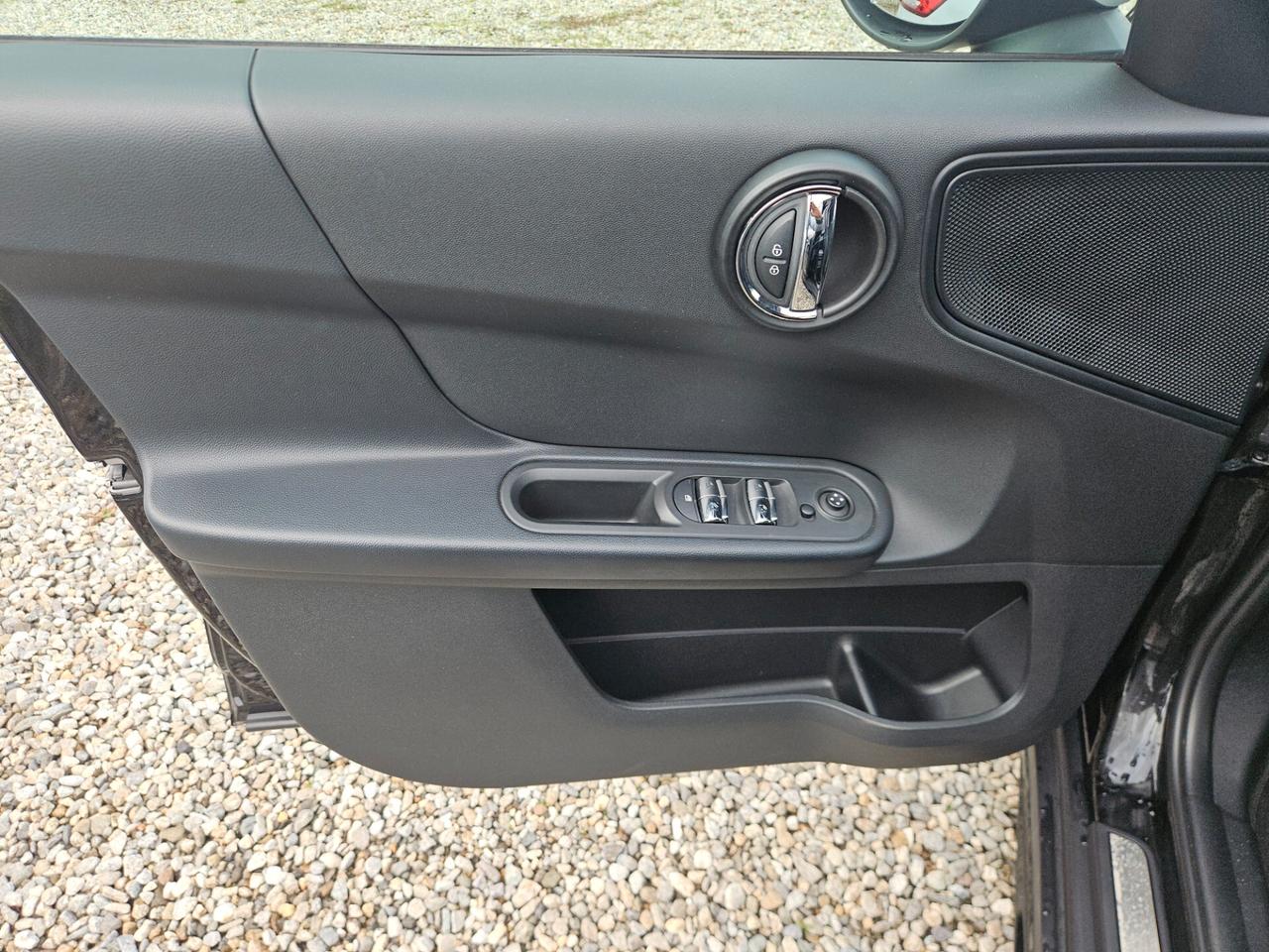 Mini Cooper D Countryman 2.0 Business ALL4 Automatica