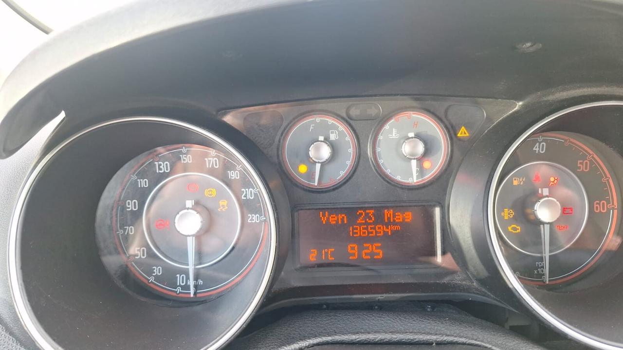 Fiat Punto 1.3 MJT II 75 CV 3 porte Lounge