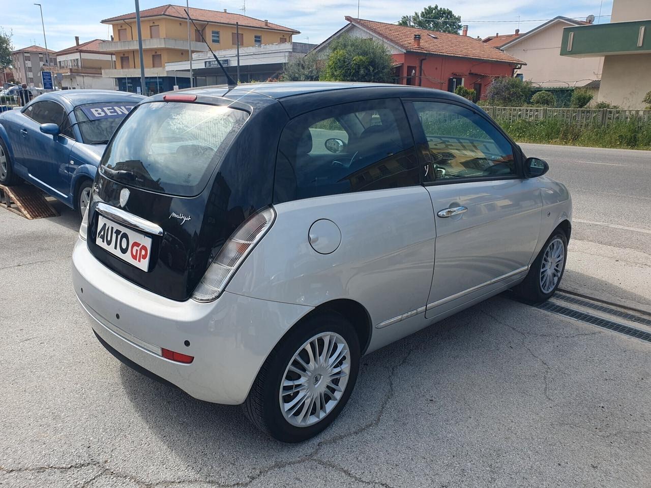 Lancia Ypsilon 1.3 MJT 75 CV Neopatentati 2007