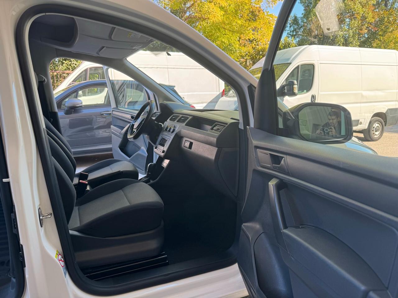 Volkswagen Caddy 2.0TDI DSG CARGO UNIPROPRITARIO