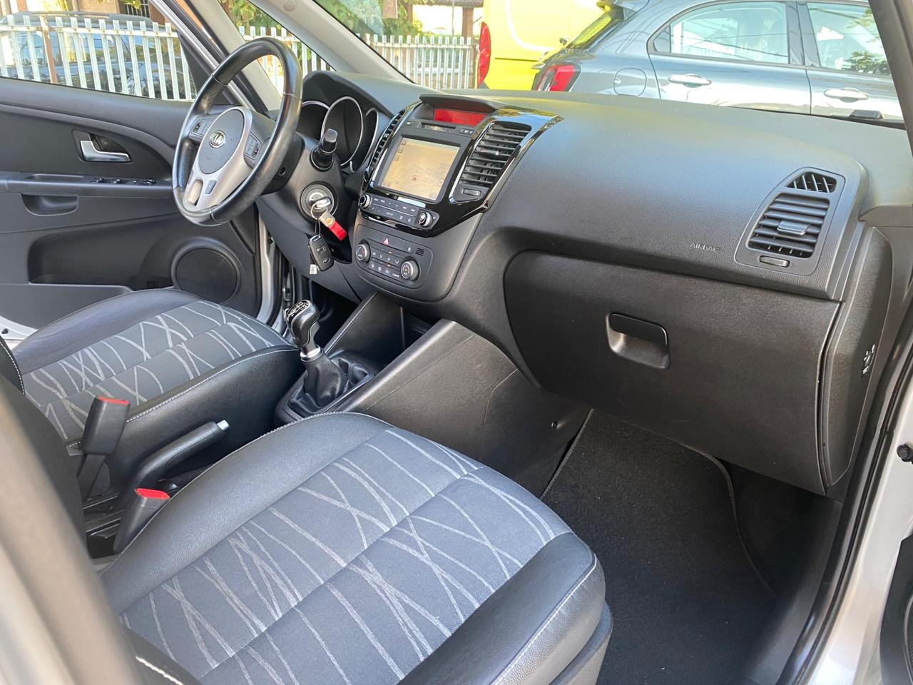 Kia Venga 1.4 EcoGPL Cool Navi NEOPATENTATI!!!