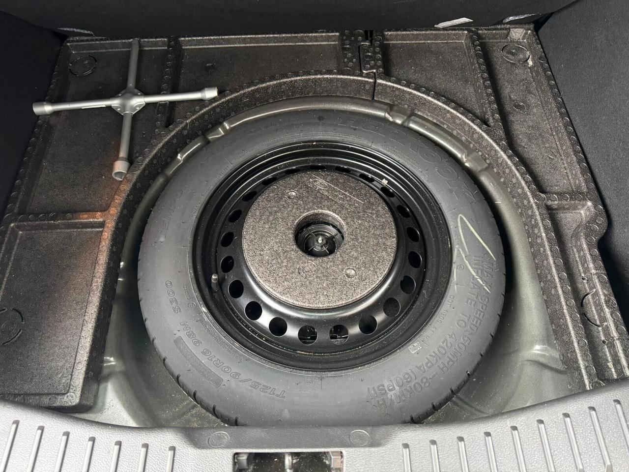 FORD FOCUS 1.5 TDCi 95cv TITANIUM NEOPAT