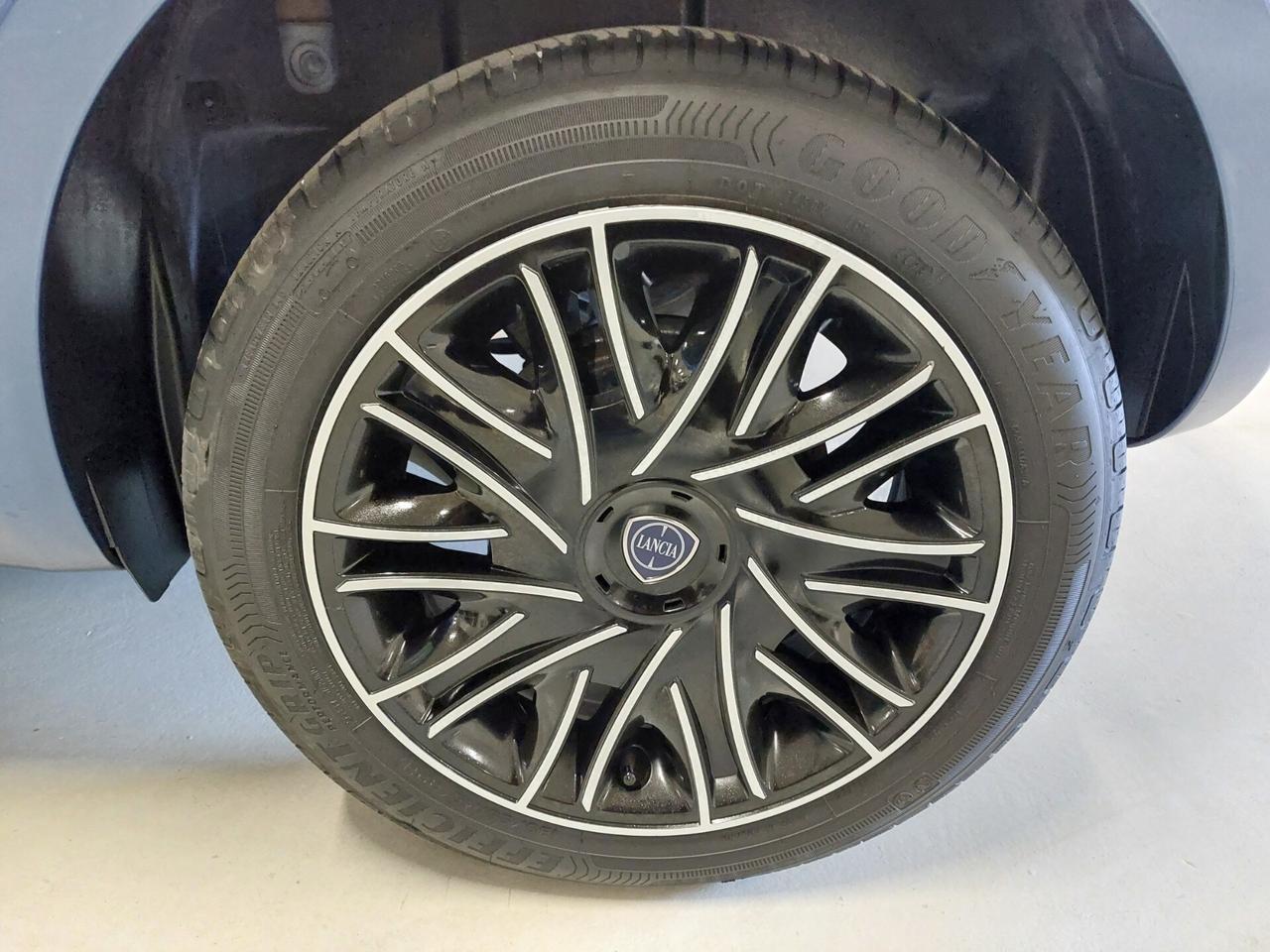 LANCIA Ypsilon 3ª serie Ypsilon 1.0 FireFly 5 ...