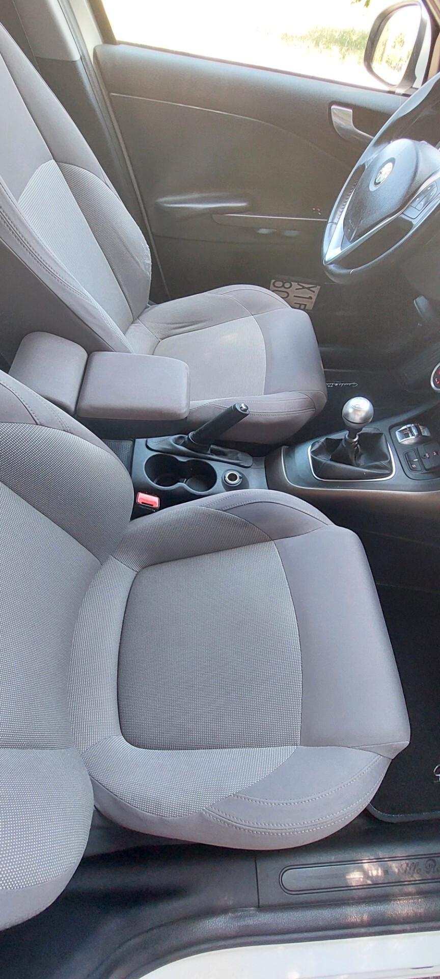 GIULIETTA 1,6 DIESEL SUPER JTD-M 105 CV X NEOPATENTATI LEGA TELEFONO STRAFULL IMPECCABILE