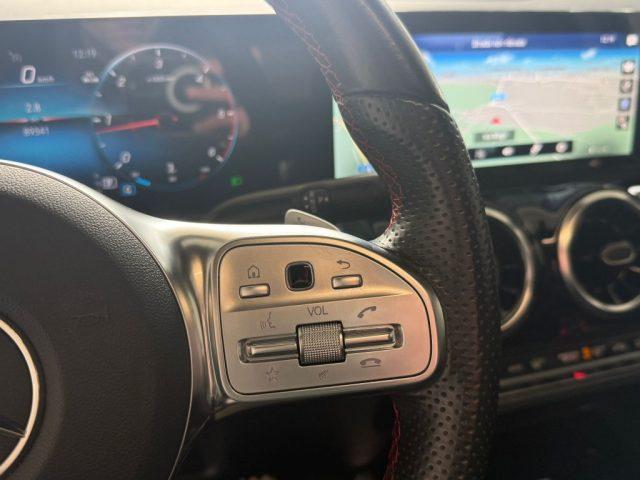 MERCEDES-BENZ GLA 200 d Automatic Premium