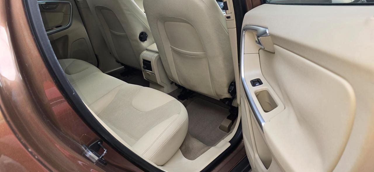 Volvo XC 60 XC60 D5 AWD Kinetic