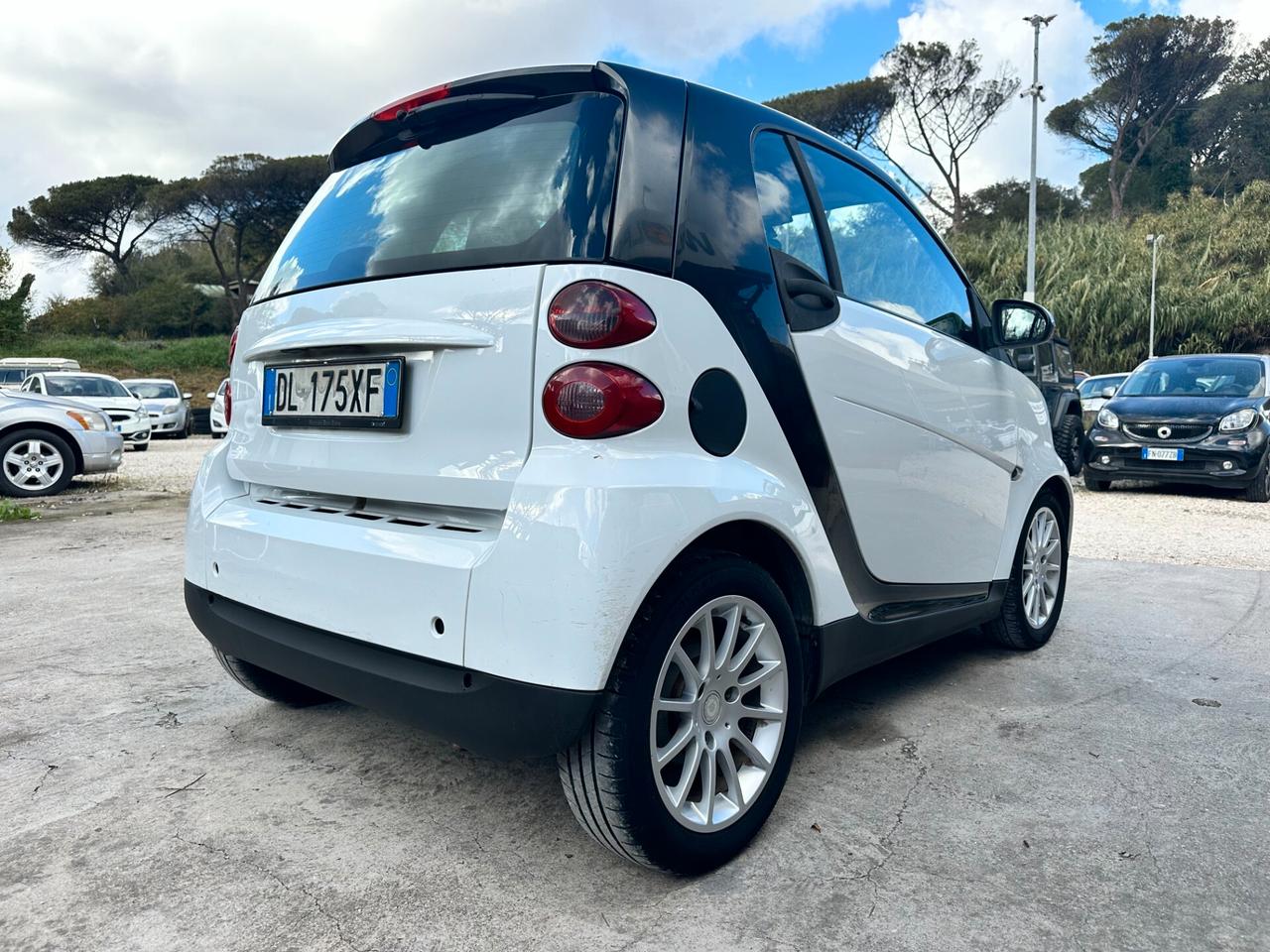 Smart ForTwo 1000 62 kW coupé passion