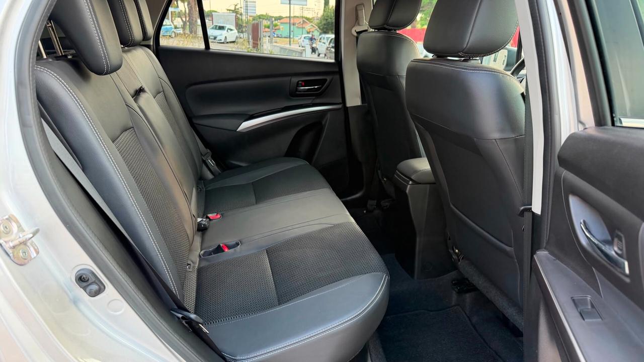 Suzuki S-Cross 1.4 Hybrid Top+