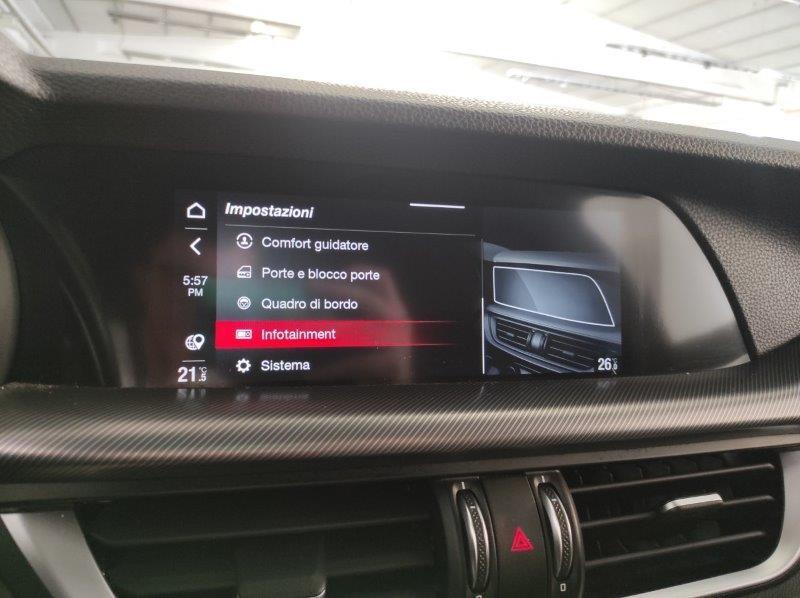 ALFA ROMEO Stelvio - Stelvio 2.0 Turbo 280 CV AT8 Q4 Veloce