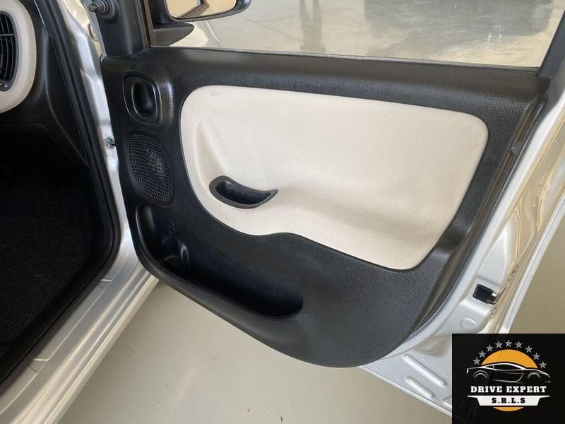 FIAT Panda 0.9 TwinAir Turbo Natural Power Lounge