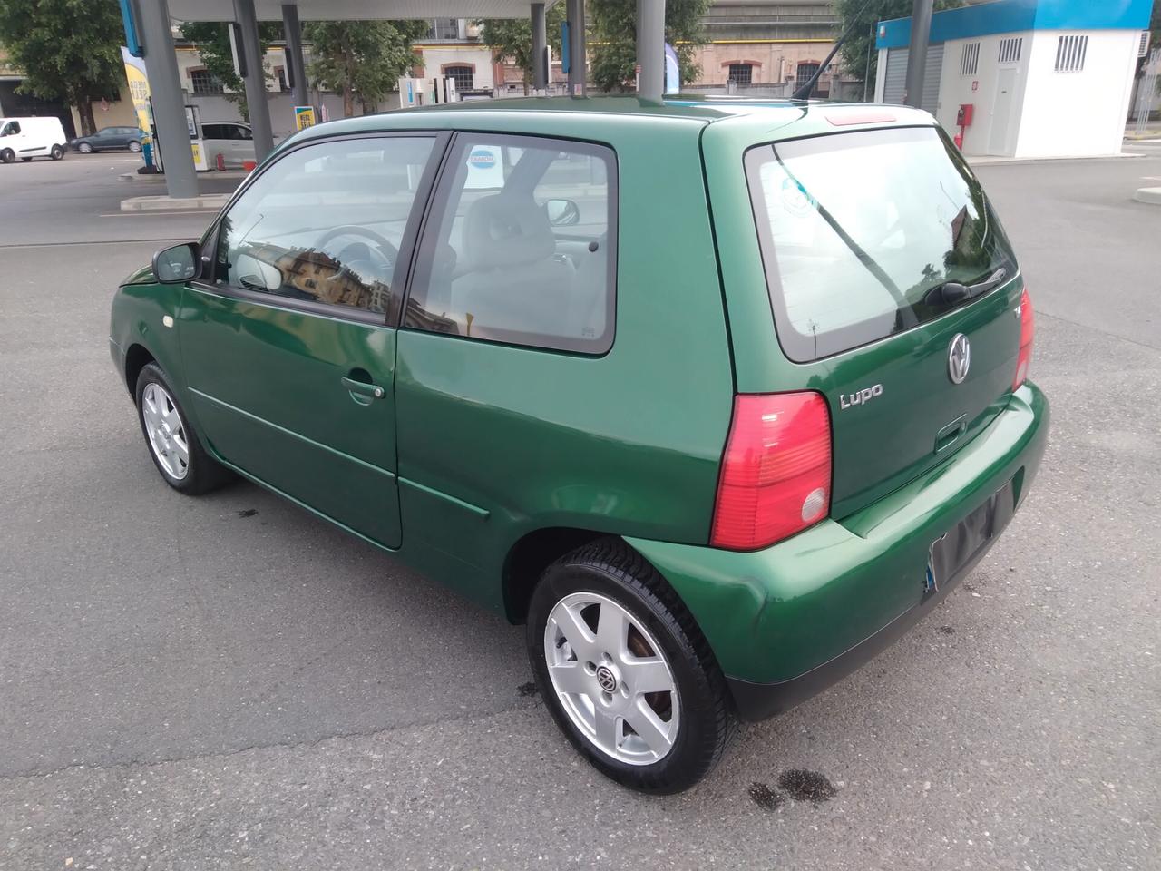 Volkswagen Lupo 1.4 75cv cambio automatico x neopatentati
