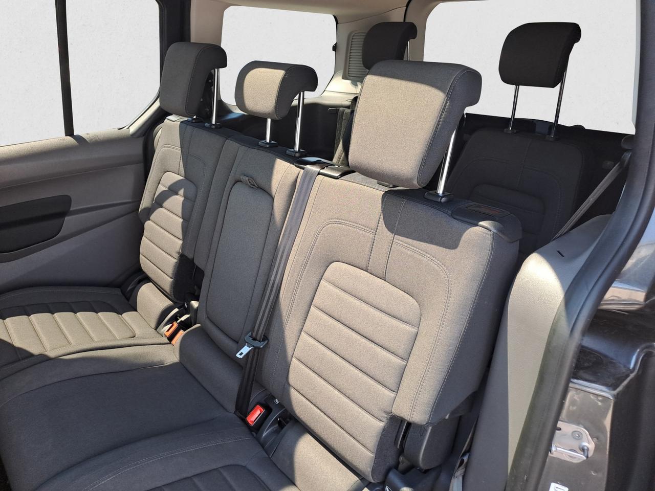 FORD Tourneo Connect 2ªs - Gran Tourneo Connect Active 1.5 EcoBlue 120 CV S&S Aut.
