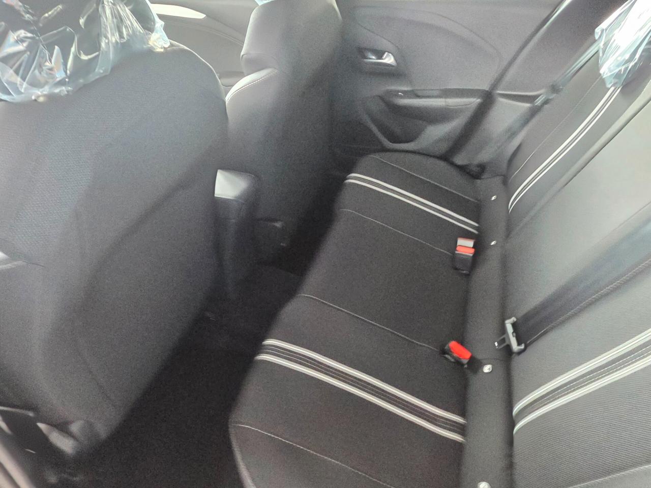 Opel Corsa GS 100 CV TETTO NERO KM/0 NESSUN OBBLIGO FINANZIARIO