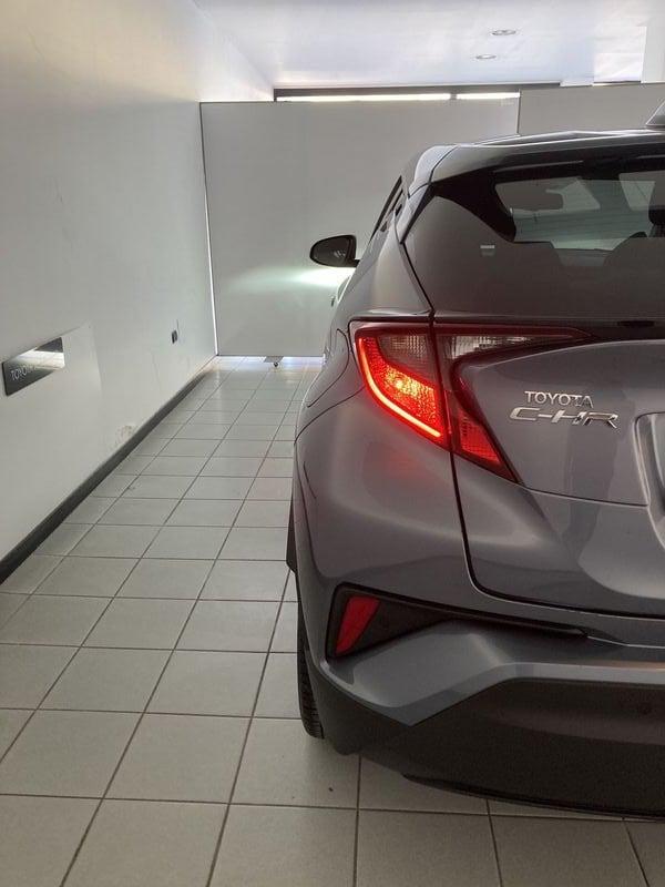 Toyota C-HR C-HR 1.8 Hybrid E-CVT Trend