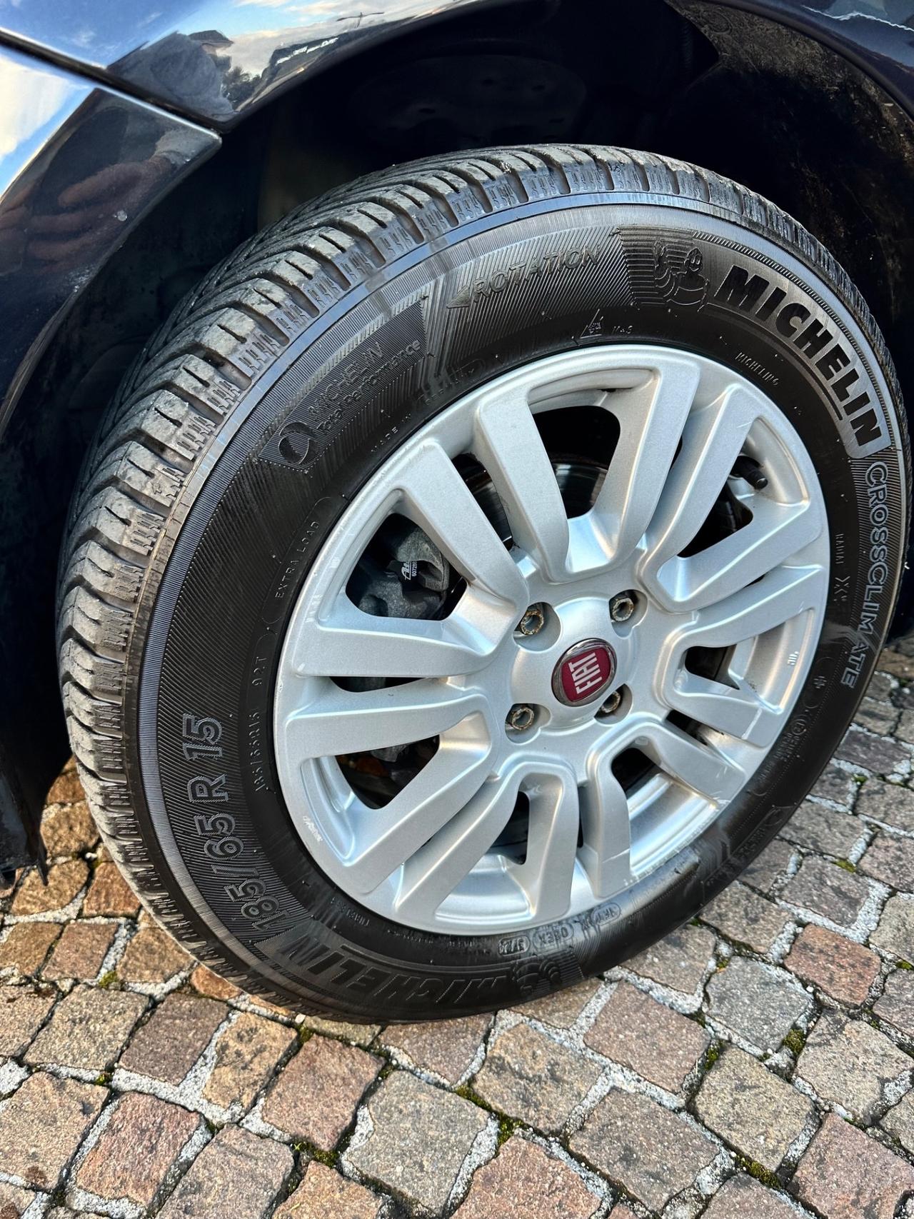 Fiat Punto 1.2Bz 69Cv 5P - Neopatentati