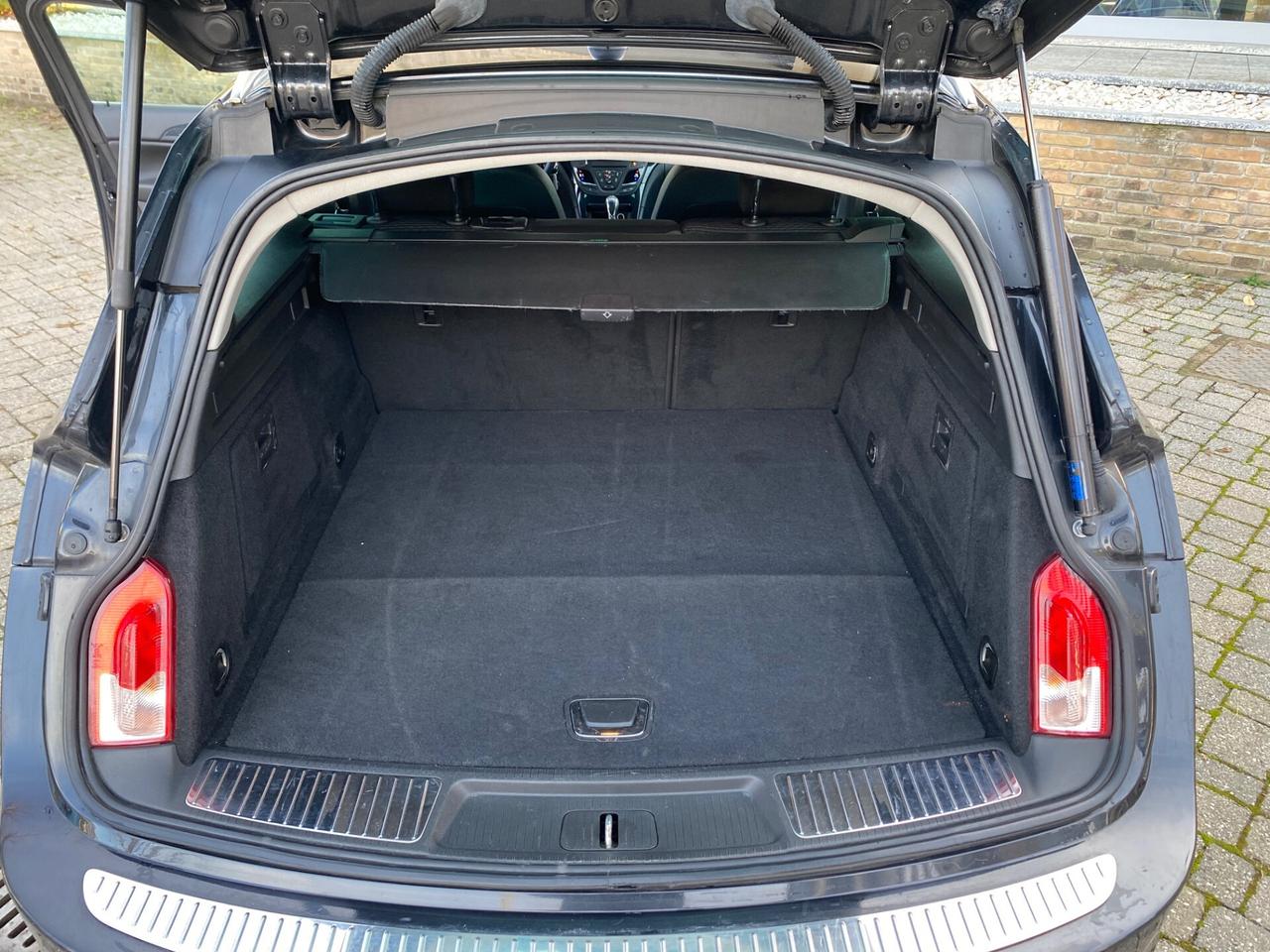 Opel Insignia 2.0 CDTI 163 CV Sports Tourer aut. Cosmo Business