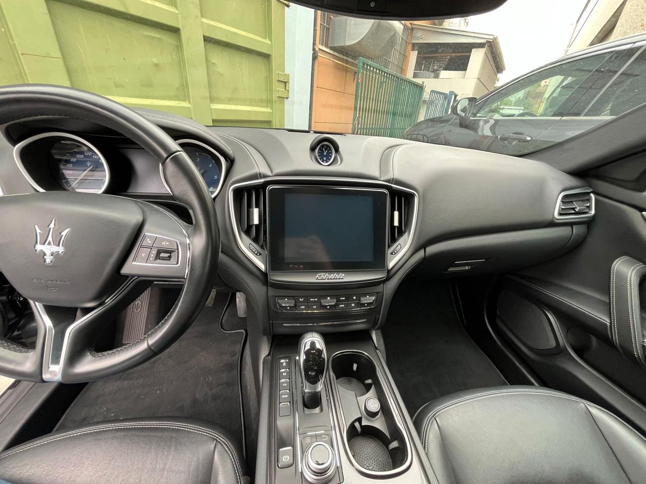 Maserati Ghibli V6 Diesel 275 CV Nerissimo Edition