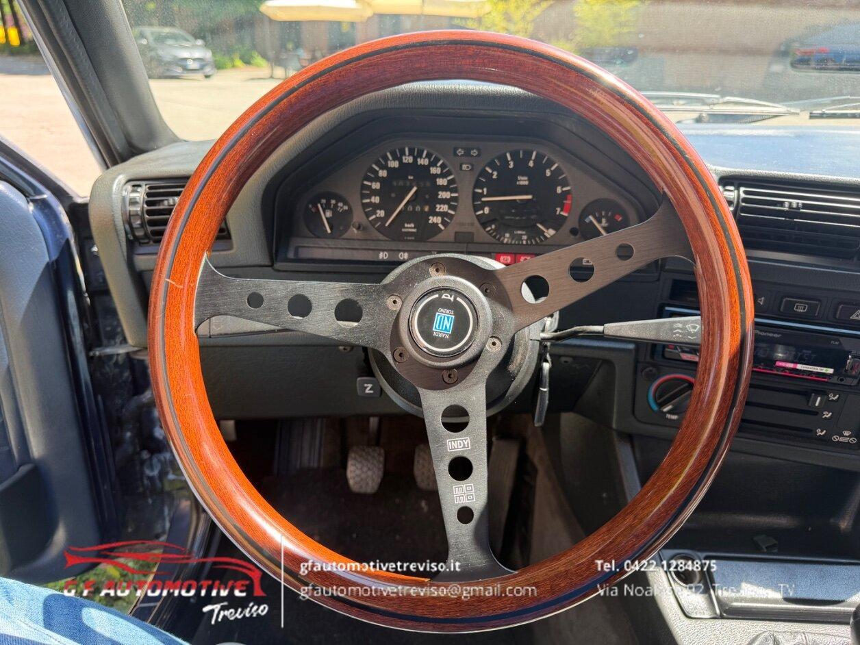 BMW 316 i 2p