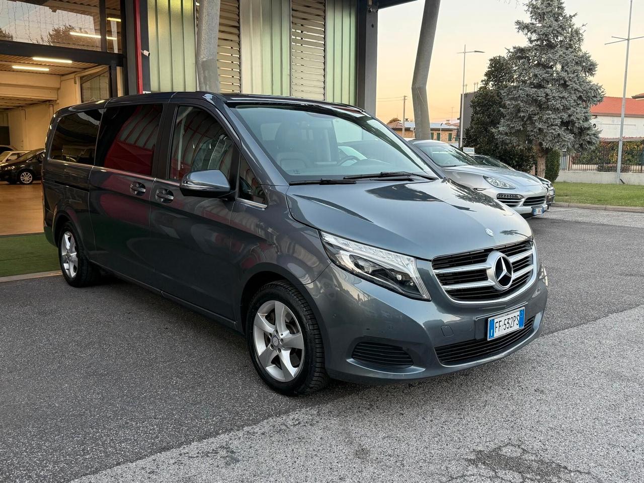 Mercedes-benz V 220 d Automatic 4Matic Sport Extralong 7 posti