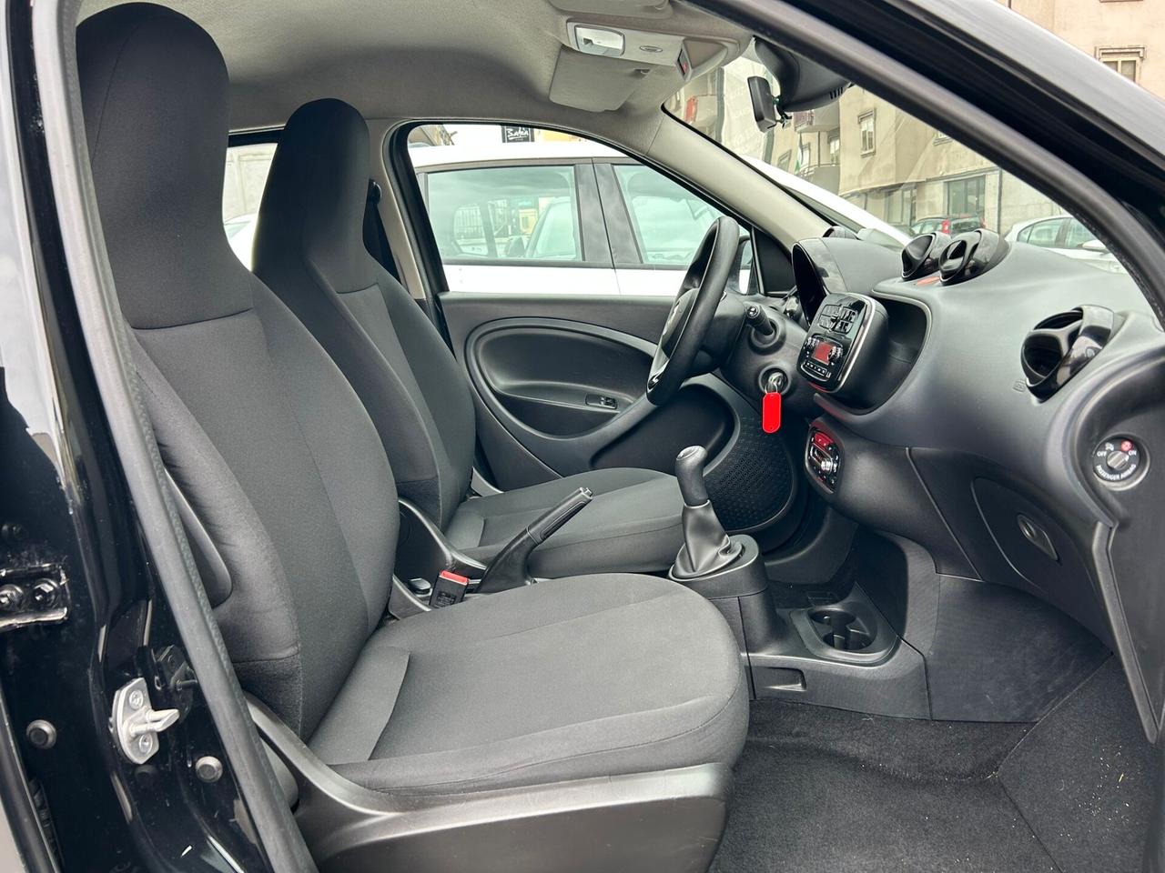 Smart ForFour 70 1.0 Youngster