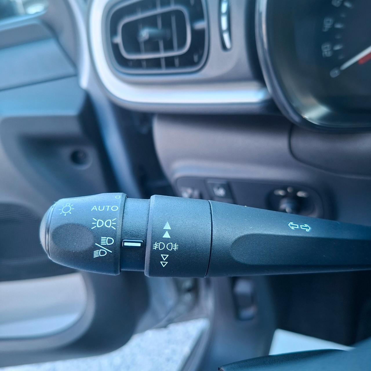 Citroen C3 1.5 Bluehdi 100 Cv Feel