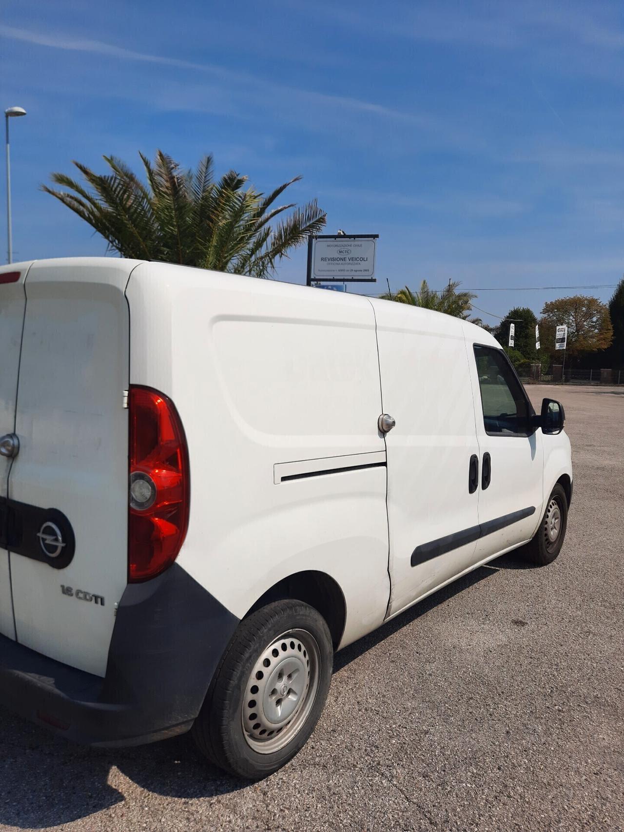 Opel Combo 1.6 CDTi 105CV PL TN Club N1