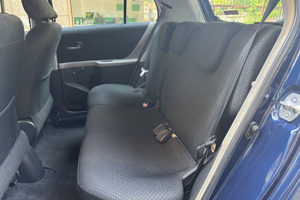 TOYOTA Yaris 1.4 D-4D DPF 5 porte Sol