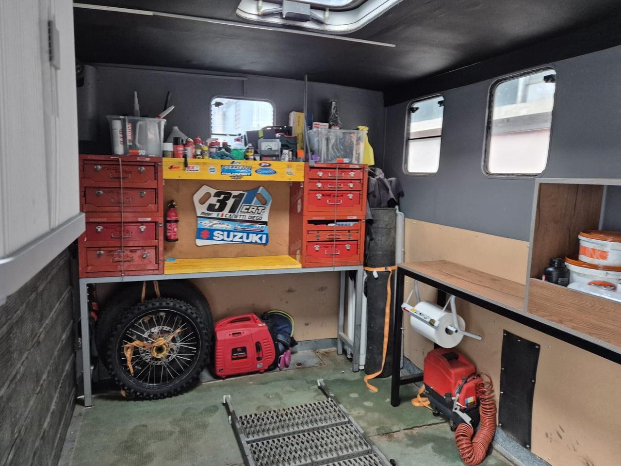CAMION MAN Living 11.224