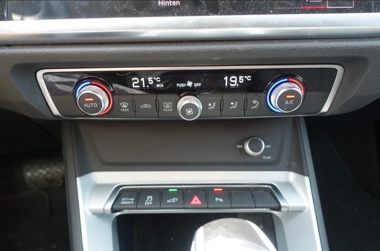 Audi Q3 45Tfsi Fari Led Cambio S Tronic Navi