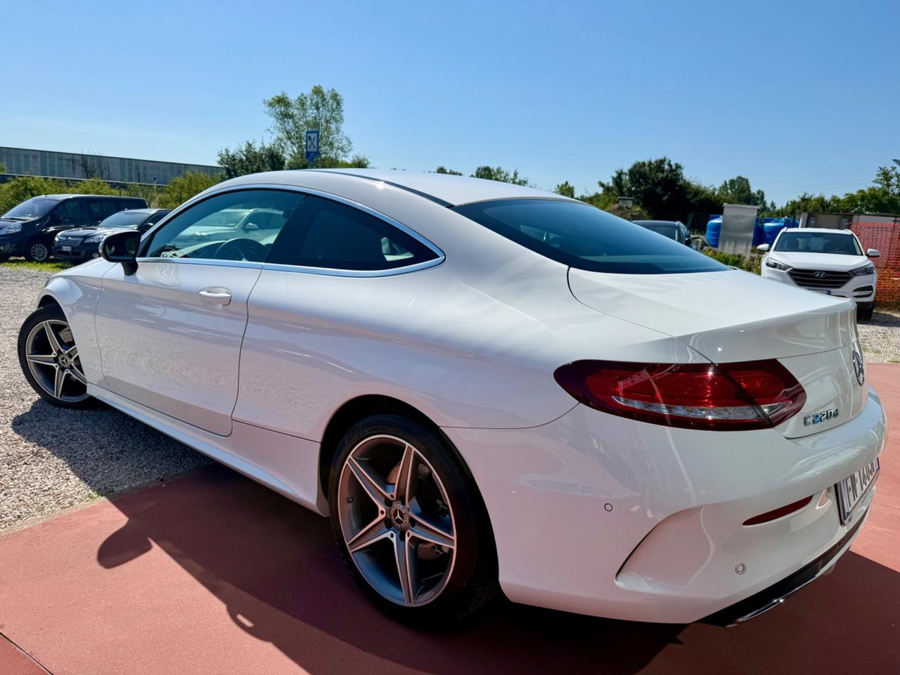 Mercedes-benz C 220 d Auto Coupé Premium
