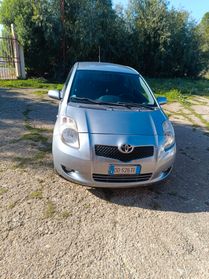 Toyota Yaris 1.0 3 porte