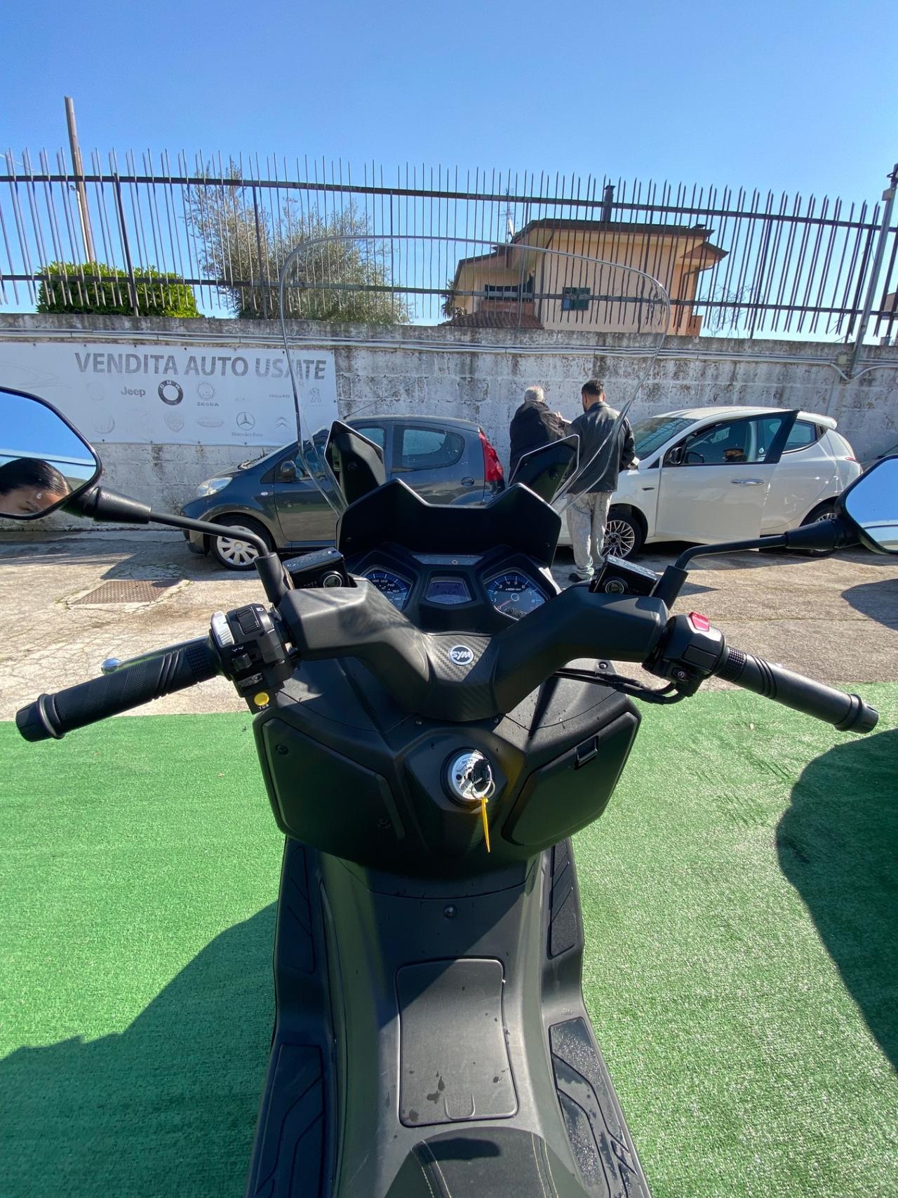 Sym Joymax 300 z+300