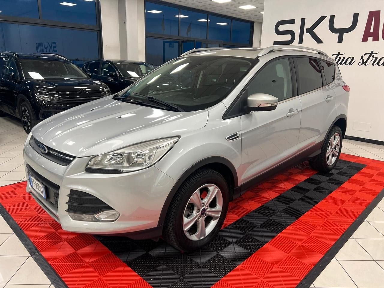 Ford Kuga 2.0 TDCI 150 CV S&S 2WD Titanium