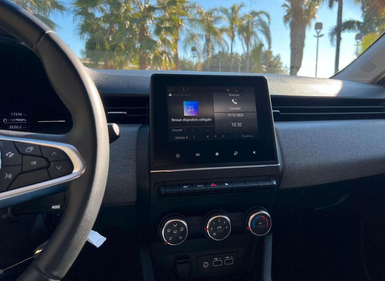 Renault Clio TCe 90 CV 5 porte Techno