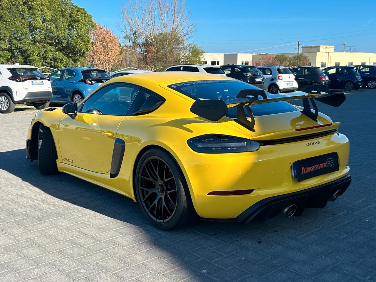 Porsche Cayman 718 4.0 GT4 RS pdk
