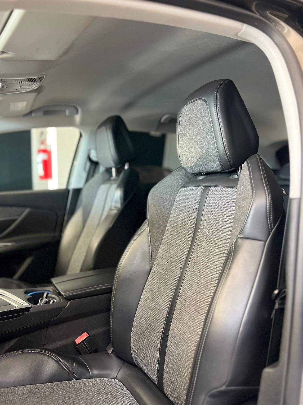 Peugeot 3008 BlueHDi 120 S&S Allure